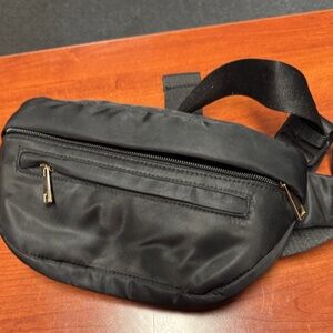 A new day belt bag // 110532
